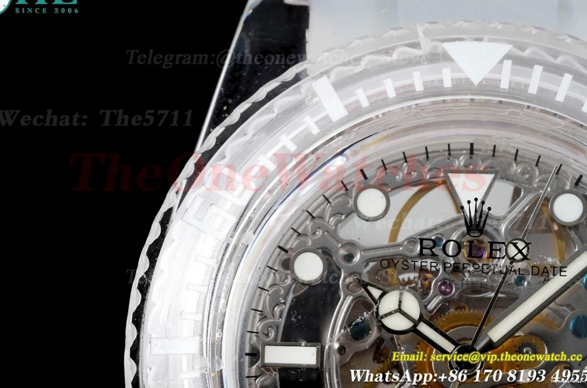 A2824 Acrylic F8F Skeleton Date No Submariner RU Dial 40MM 1210
